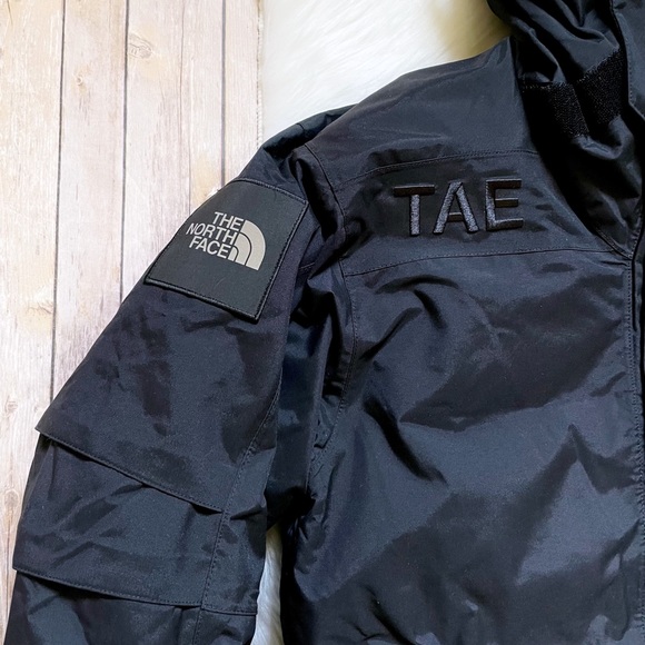 The North Face Men’s TAE Trans Antarctica Expedition Parka. Worn once with tags. - Picture 3 of 10